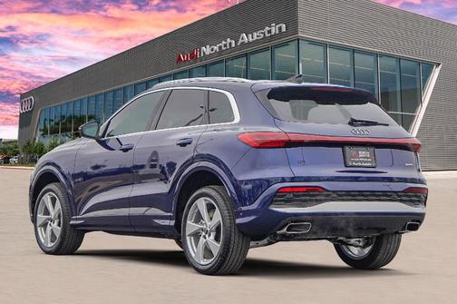 2025 Audi Q5 2.0T quattro Premium