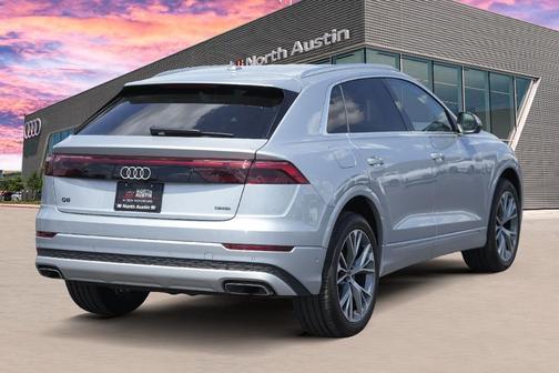 2025 Audi Q8 55 Premium
