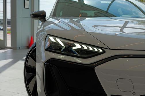 2026 Audi S e-tron GT 