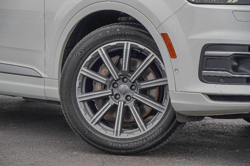 2019 Audi Q7 55 Premium Plus