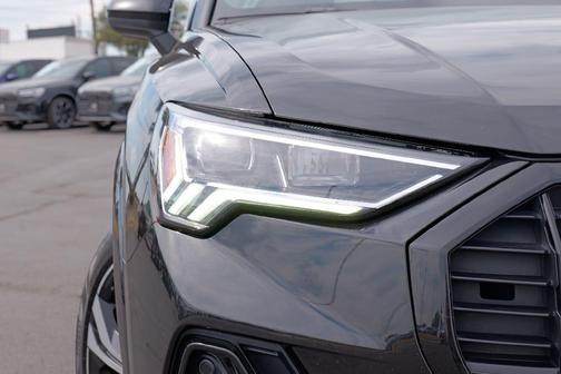 2023 Audi Q3 45 S line Premium