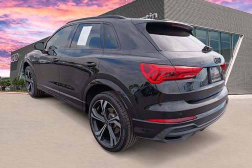 2023 Audi Q3 45 S line Premium