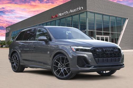 2025 Audi Q7 55 Premium Plus