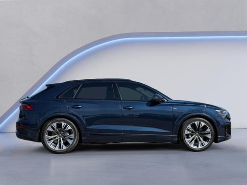 2026 Audi Q8 55 Premium