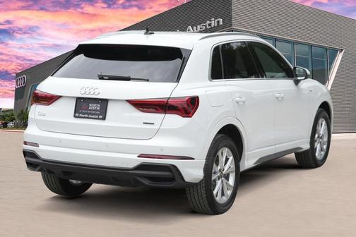 2025 Audi Q3 45 S line Premium