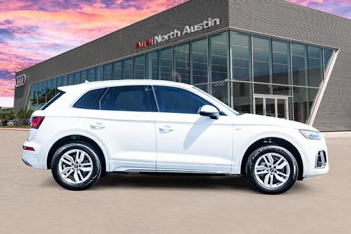 2022 Audi Q5 45 S line quattro Premium