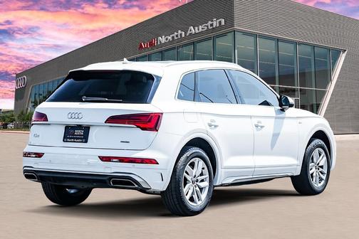 2022 Audi Q5 45 S line quattro Premium