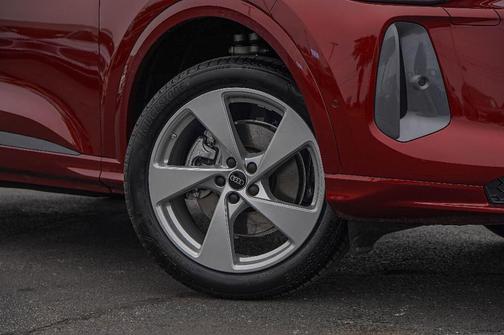 2025 Audi Q5 2.0T quattro Premium