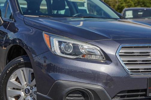 2017 Subaru Outback 2.5i
