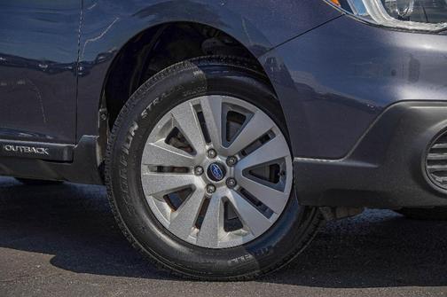 2017 Subaru Outback 2.5i