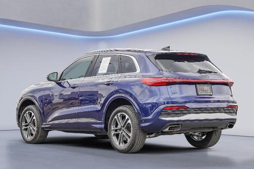 2025 Audi Q5 2.0T quattro Premium