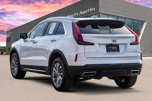 2024 Cadillac XT4 Premium Luxury