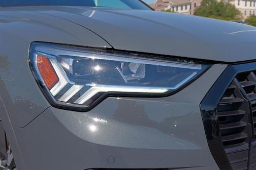 2023 Audi Q3 40 Premium