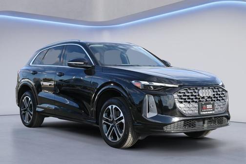 2025 Audi Q5 2.0T quattro Premium
