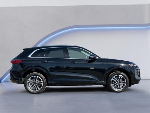 2025 Audi Q5 2.0T quattro Premium