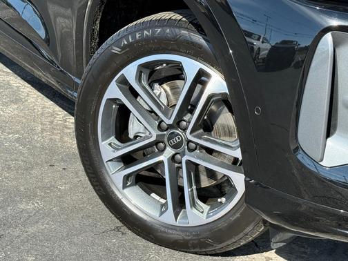 2025 Audi Q5 2.0T quattro Premium