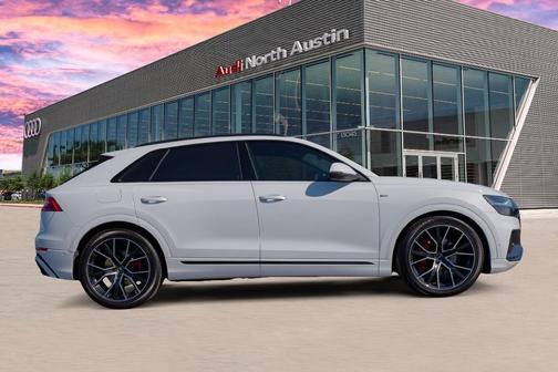 2020 Audi Q8 55 Prestige