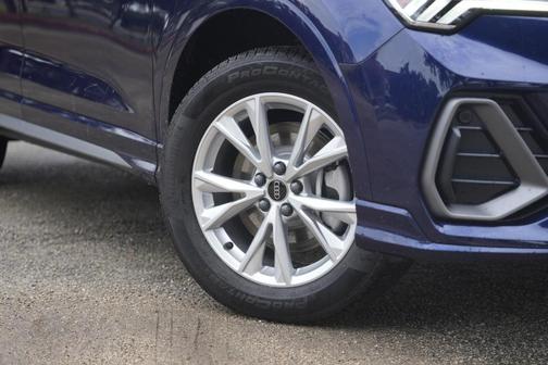 2025 Audi Q3 45 S line Premium