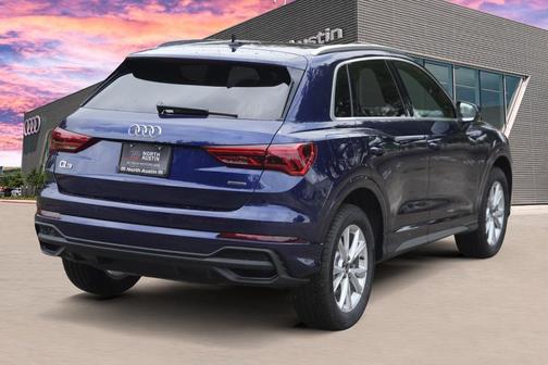 2025 Audi Q3 45 S line Premium
