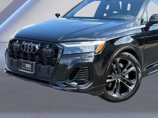 Mythos Black Metallic 2026 Audi Q7 55 Premium Plus