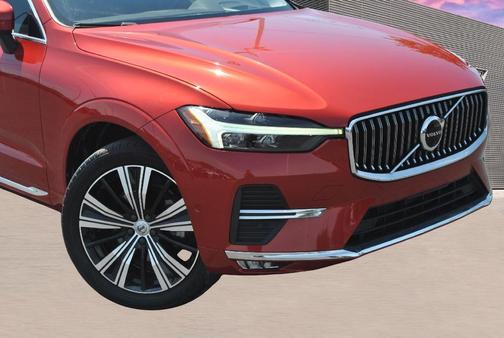 2022 Volvo XC60 B5 Inscription