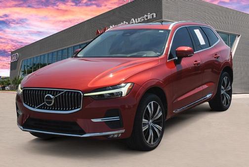 2022 Volvo XC60 B5 Inscription
