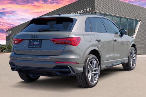 2025 Audi Q3 45 S line Premium