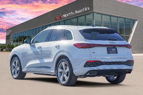 2025 Audi Q5 2.0T quattro Premium