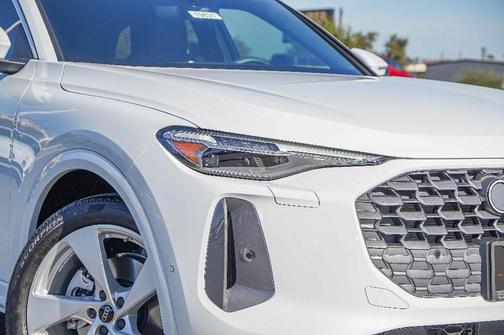 2025 Audi Q5 2.0T quattro Premium