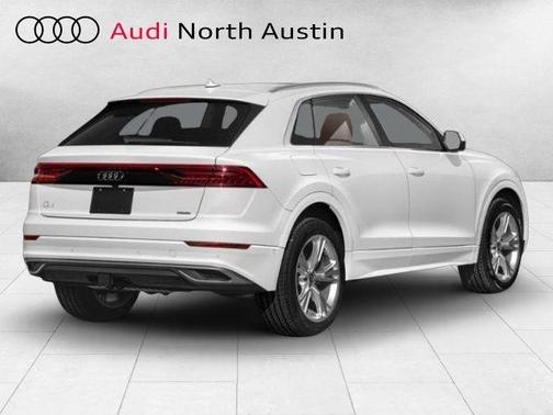 2022 Audi Q8 55 Premium Plus