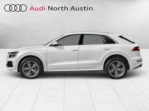 2022 Audi Q8 55 Premium Plus