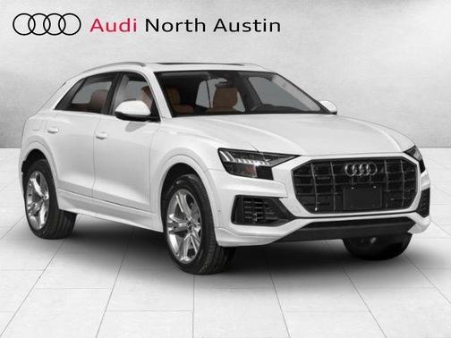 2022 Audi Q8 55 Premium Plus