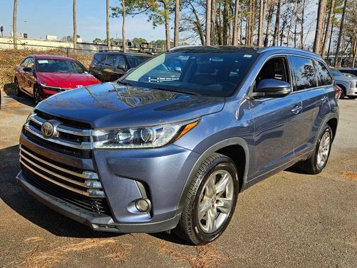 2017 Toyota Highlander Limited
