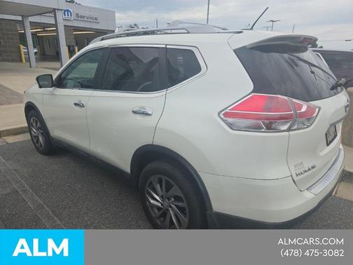 Moonlight White 2015 Nissan Rogue SL