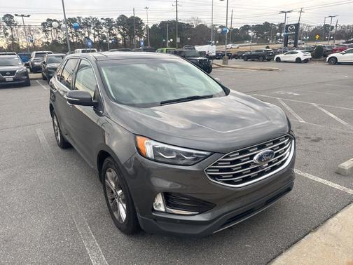 2019 Ford Edge Titanium