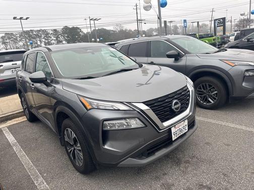 2022 Nissan Rogue SV
