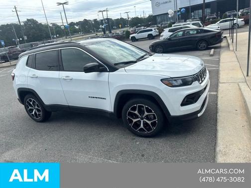 Bright White Clearcoat 2025 Jeep Compass Limited