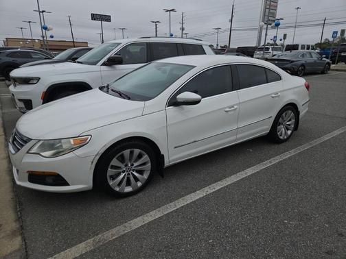 2010 Volkswagen CC Sport