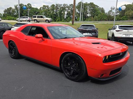 Go Mango! 2018 Dodge Challenger SXT