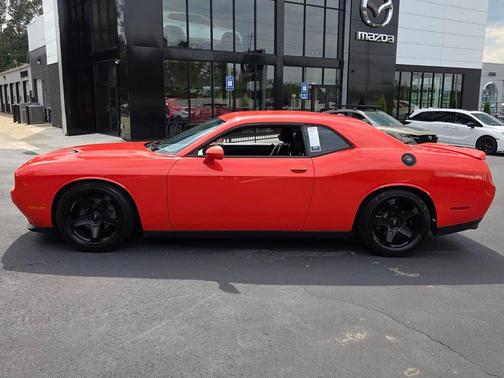 Go Mango! 2018 Dodge Challenger SXT