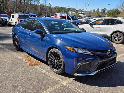 2024 Toyota Camry Hybrid XSE