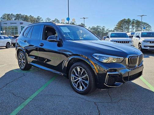 2022 BMW X5 M50i