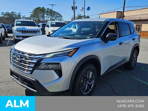 Brilliant Silver Metallic 2024 Nissan Rogue S