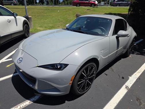 Aero Gray Metallic 2026 Mazda MX-5 Miata Grand Touring