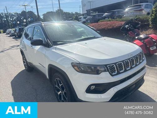 Bright White Clearcoat 2025 Jeep Compass Limited