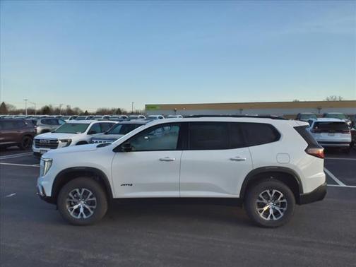 2025 GMC Acadia AWD AT4