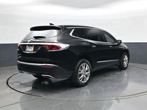 2023 Buick Enclave Premium AWD