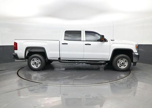 Summit White 2018 GMC Sierra 2500 Base
