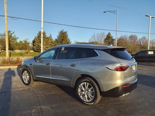 2023 Buick Enclave Essence AWD