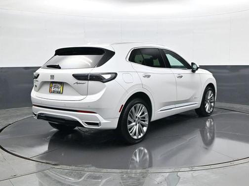 2025 Buick Envision Avenir AWD